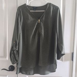 Rue 21 olive green top